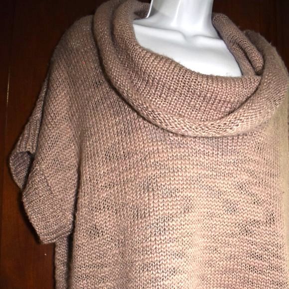 Splendid Wool Blend Knit Sweater Sz Small Slouchy Cowl Neck Short Sleeve - Picture 5 of 10